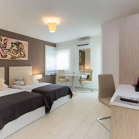 Liburnum Hotel 4*