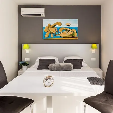 Liburnum Hotel 4*